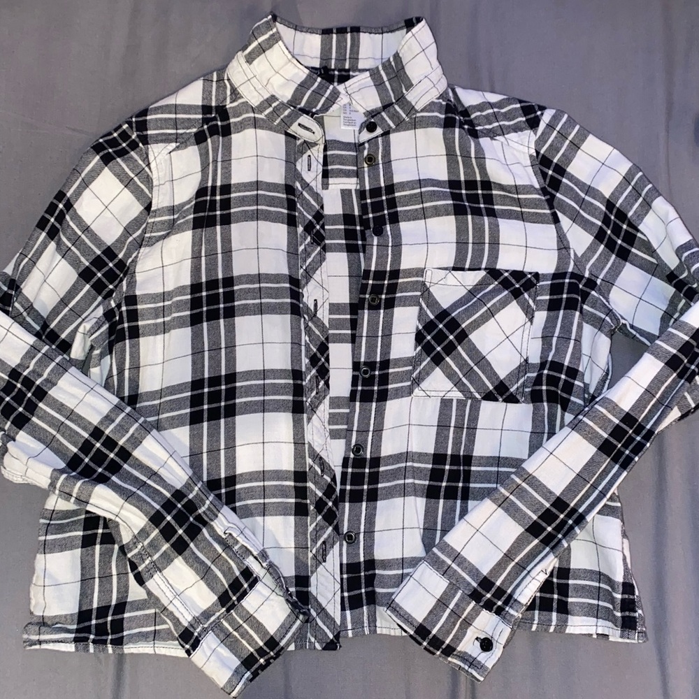 H&M crop flannel